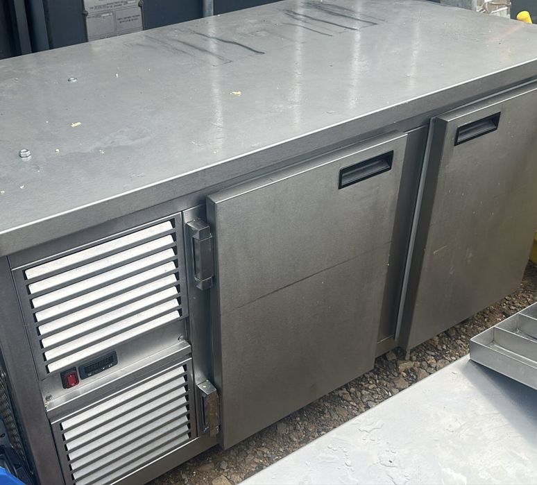 Stół chłodniczy Lada