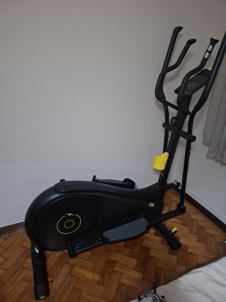 Bicicleta elíptica Domyos 520