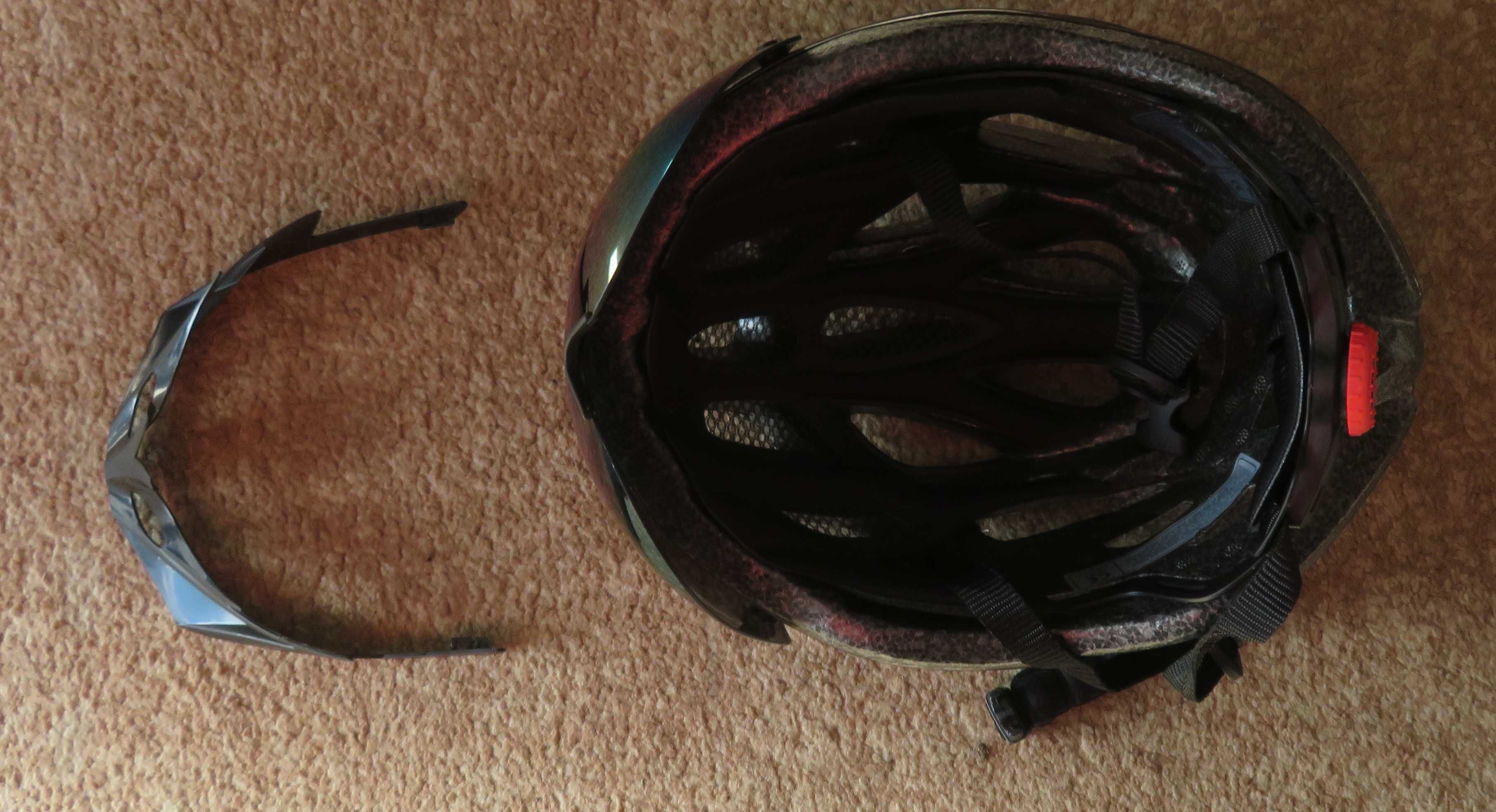 Kask rowerowy zintegrowane okulary , osłona  + daszek