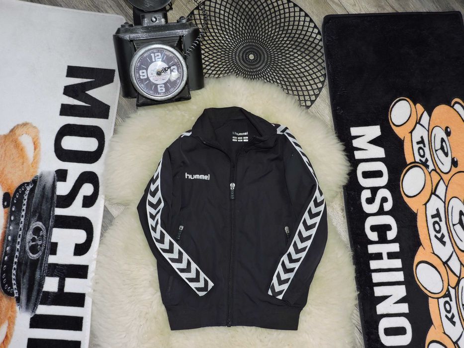 Hummel - oryginalna kurteczka wiatrówka logo lampas r 110