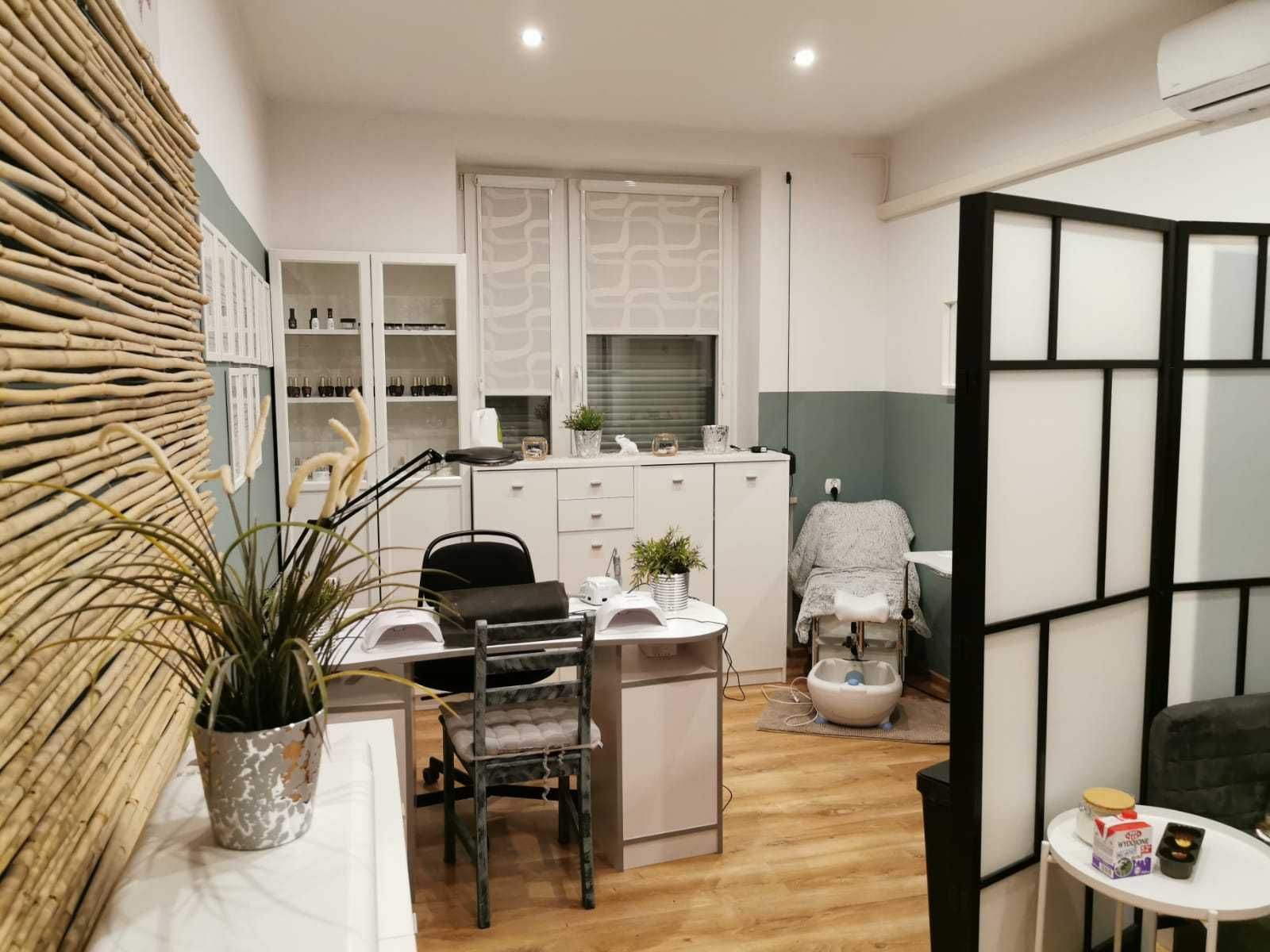 Myszków.Centrum.Wynajmę lokal 31 m2 na biuro , gabinet itp.