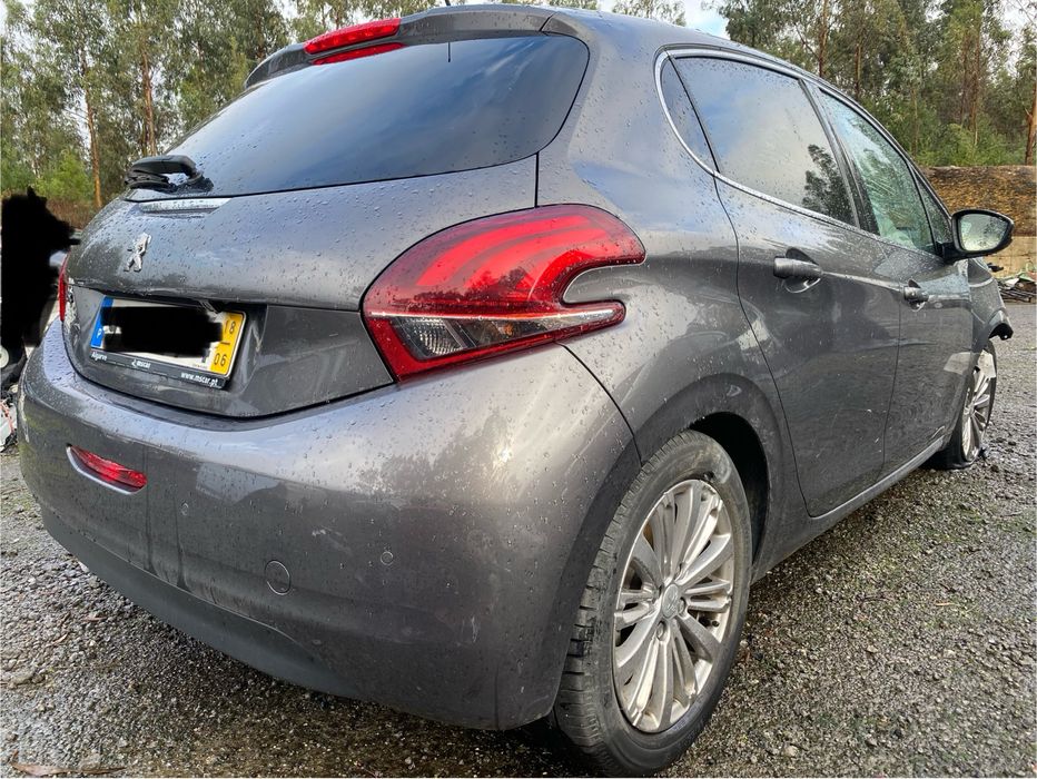 Peugeot 208 CAIXA AUTO 1.2 TURBO