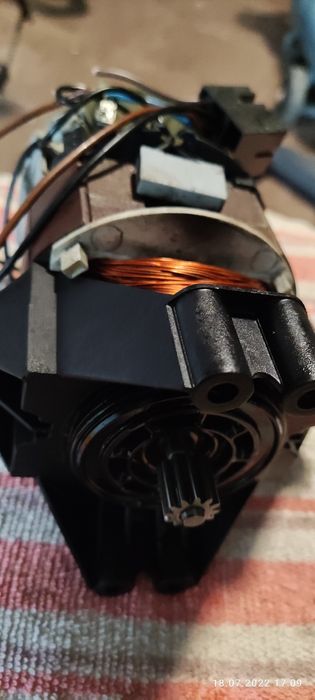 Sprawny silnik myjki ciśnieniowej Karcher 3.80