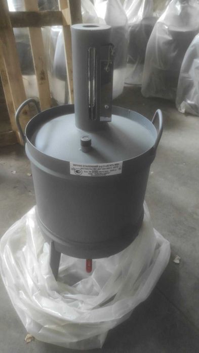 Мерник 2-го разряда М2р 10-50(с пеногасителем  и без