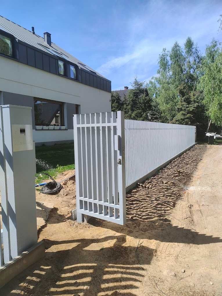 Montaż ogrodzeń Układanie kostki brukowej