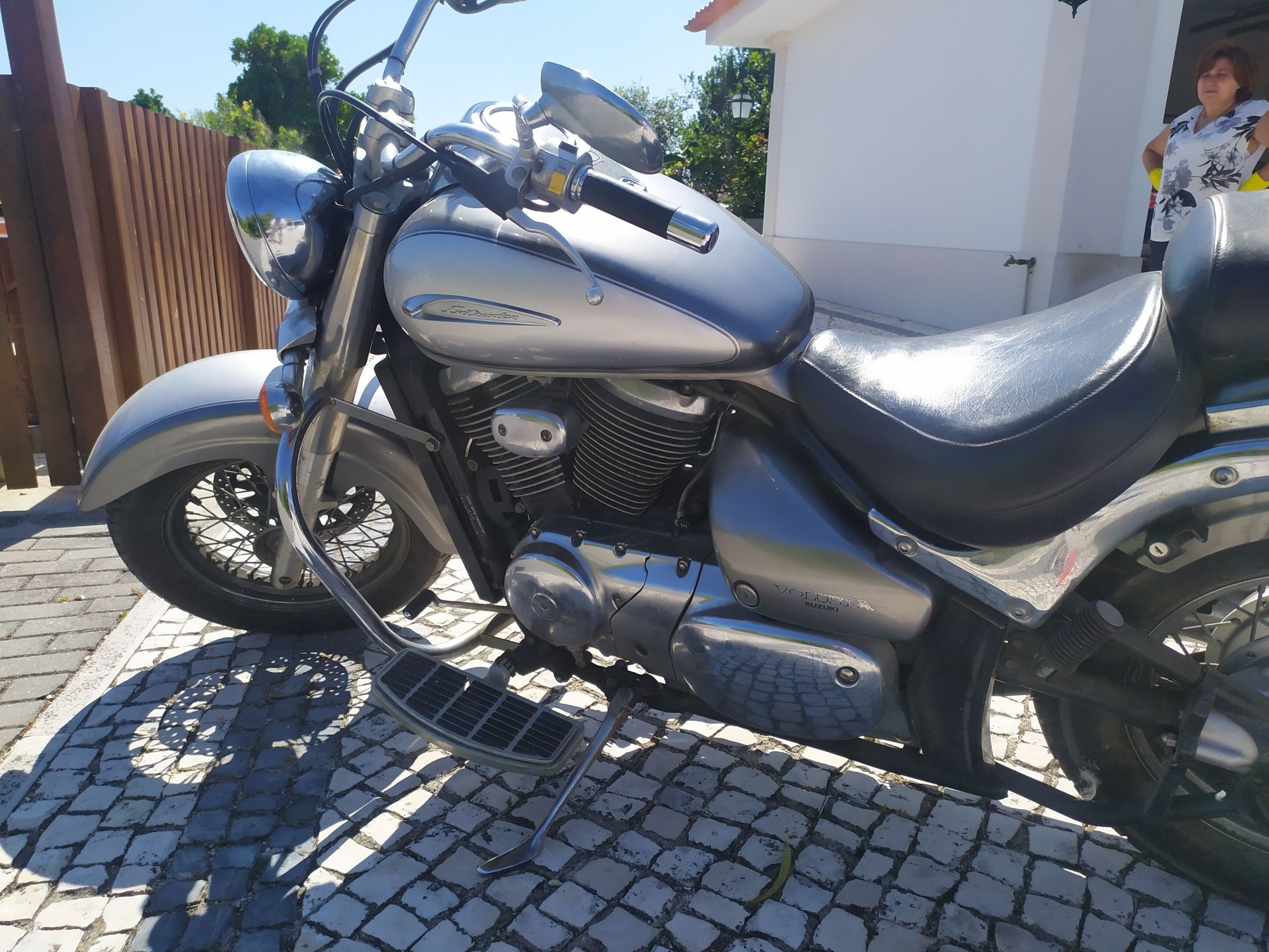 Suzuki Intruder M 800