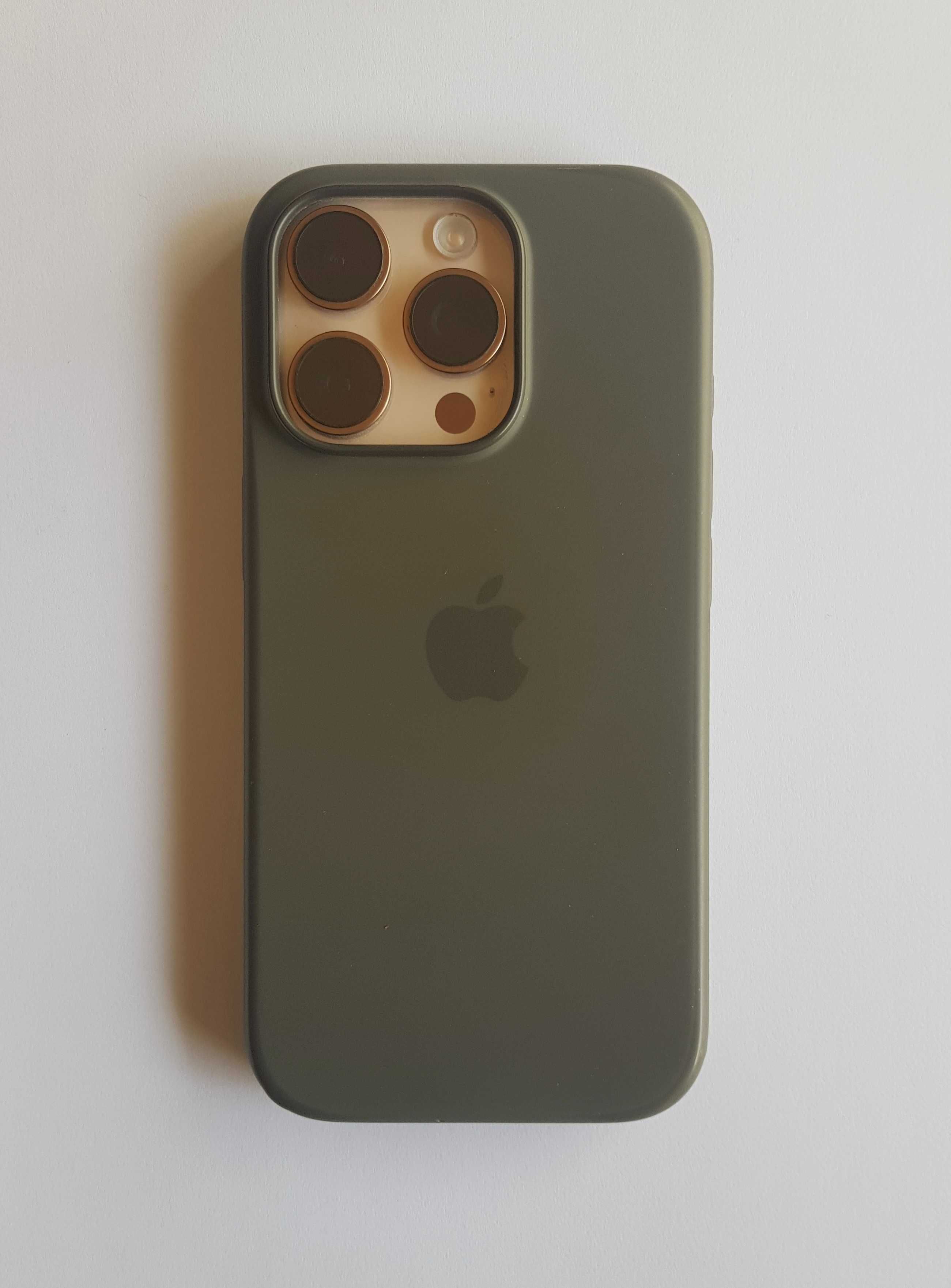 iPhone 16 Pro Desert Titanium igual a novo com garantia