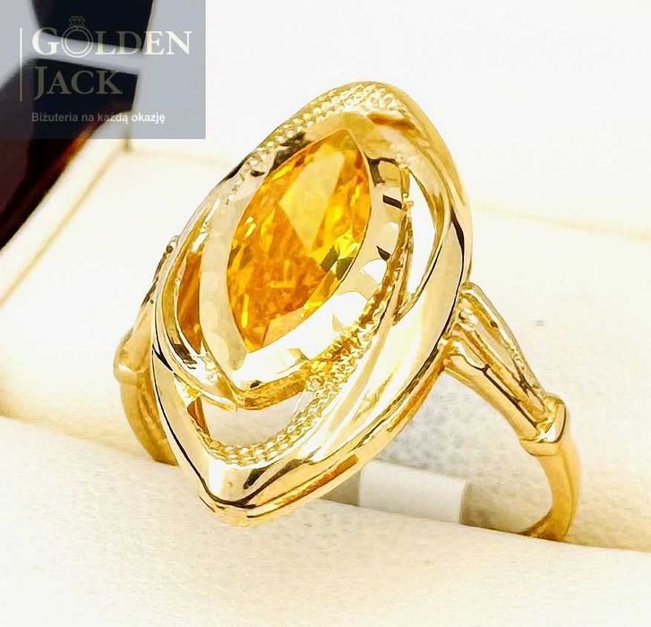 Złoty pierścionek owalny żółty kamień złoto pr. 585 2,74 g rozmiar 21