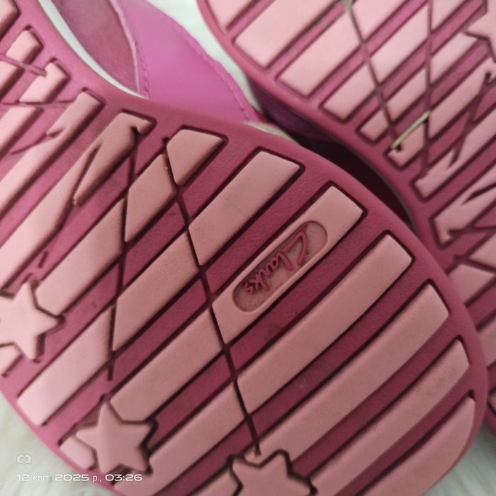 Кросівки для дівчинки Clarks 23 р-р