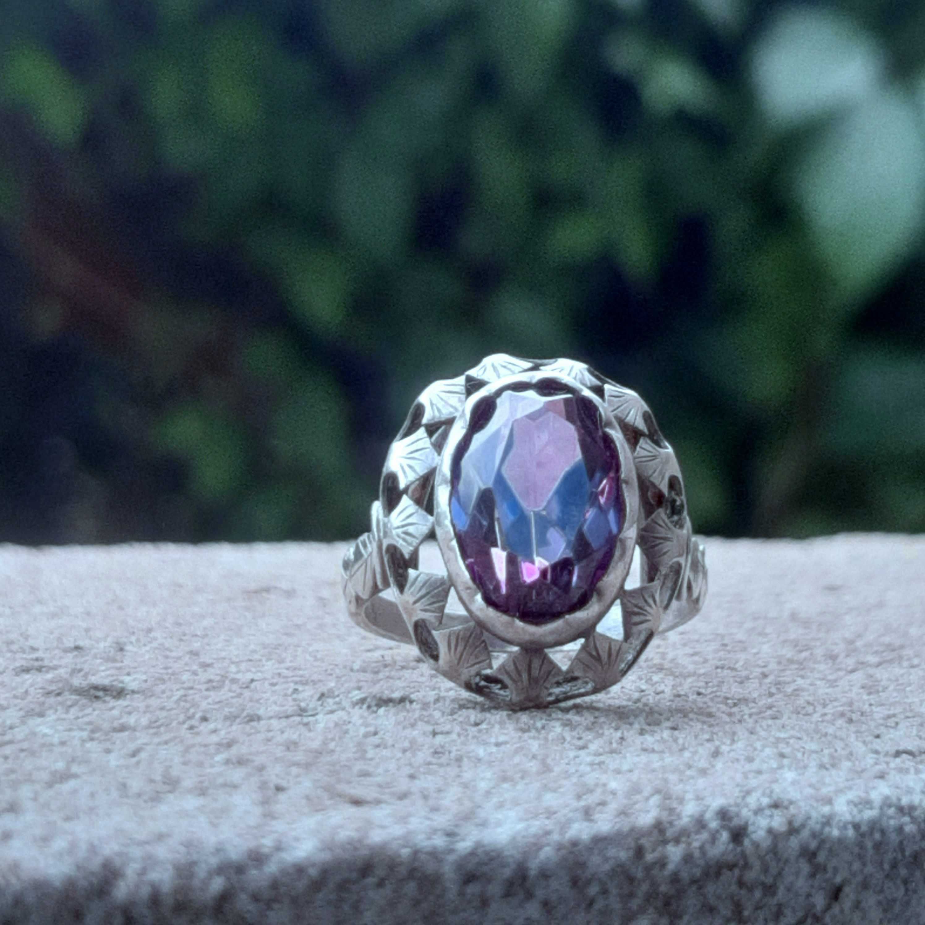 Винтажное серебряное кольцо с александритом 925