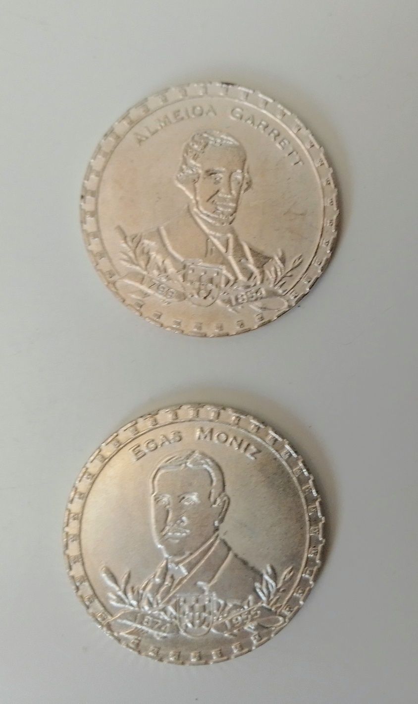 2 moedas coleção Grandes Figuras Portuguesas.