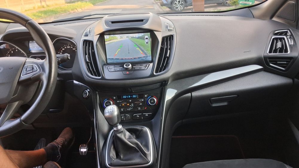 Ford Kuga  ST-line