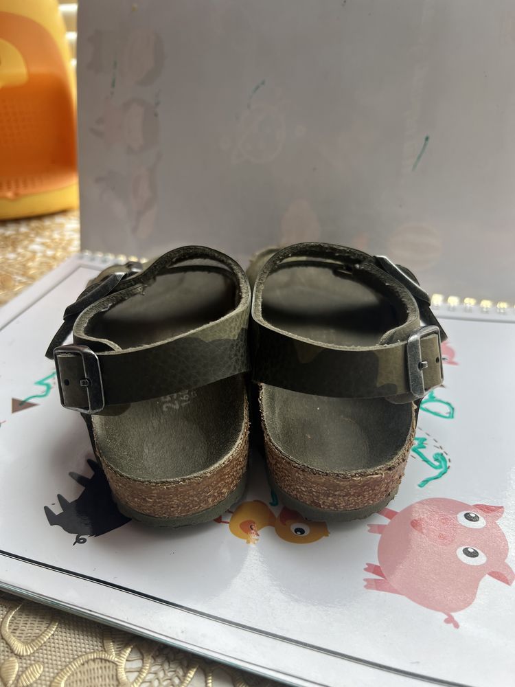 Дитячі босоніжки 25 р босоножки сандалі