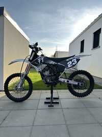 Suzuki RMZ 250 Cross Enduro