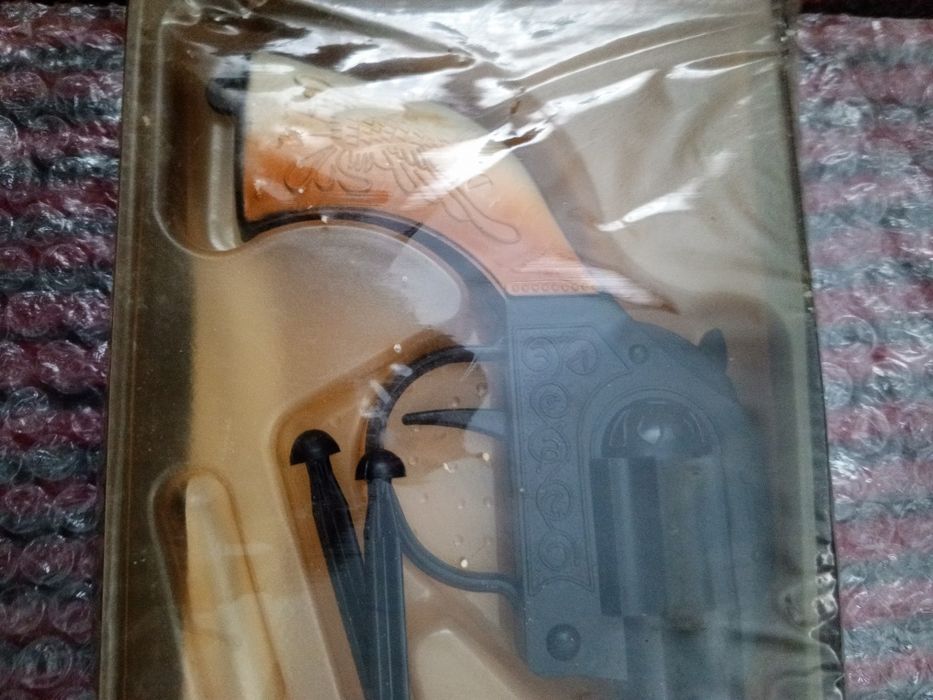 Іграшка револьвер дитячий СССР новий