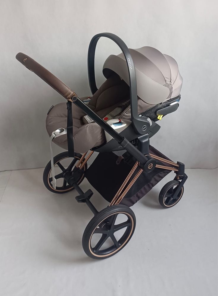 Wozek 4w1 Cybex Priam 4.0/Cybex Cloud Z/Baza Cybex Z