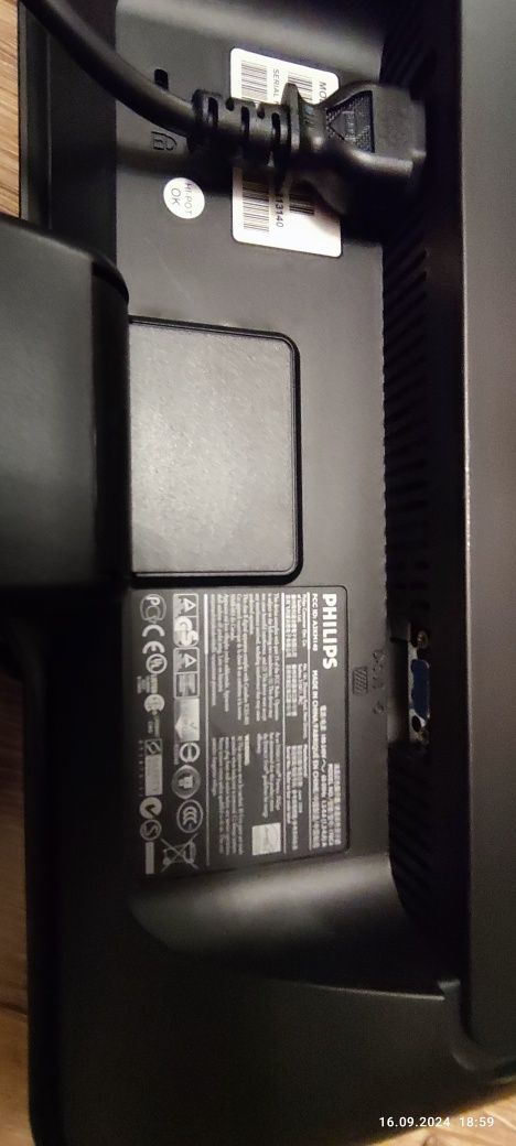 Monitor Philips 17cali