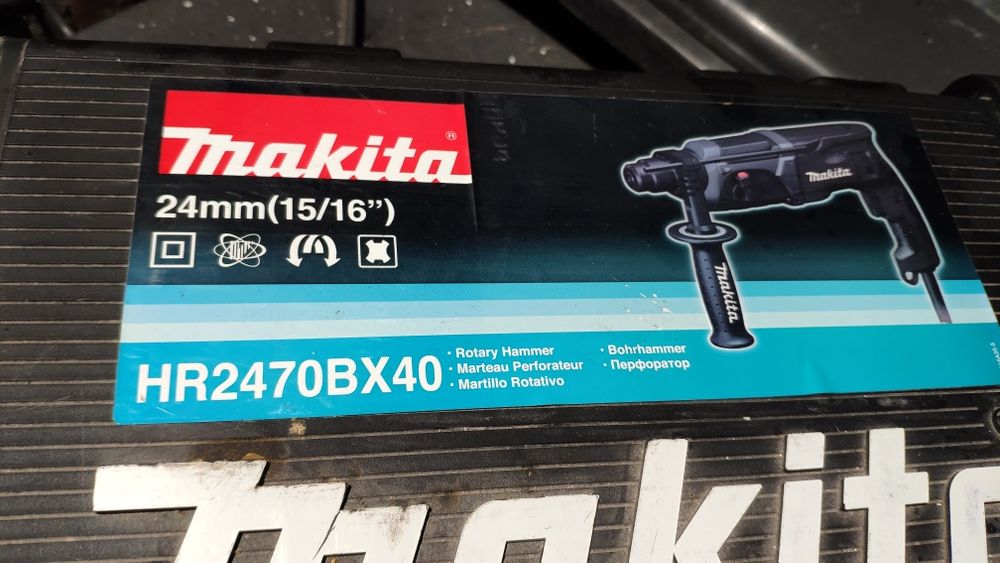 Skrzynka makita hr2470,