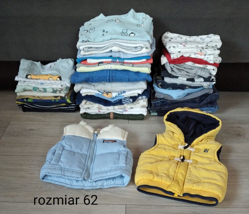 Ogromna paczka ubranek dla chłopca rozmiar 62