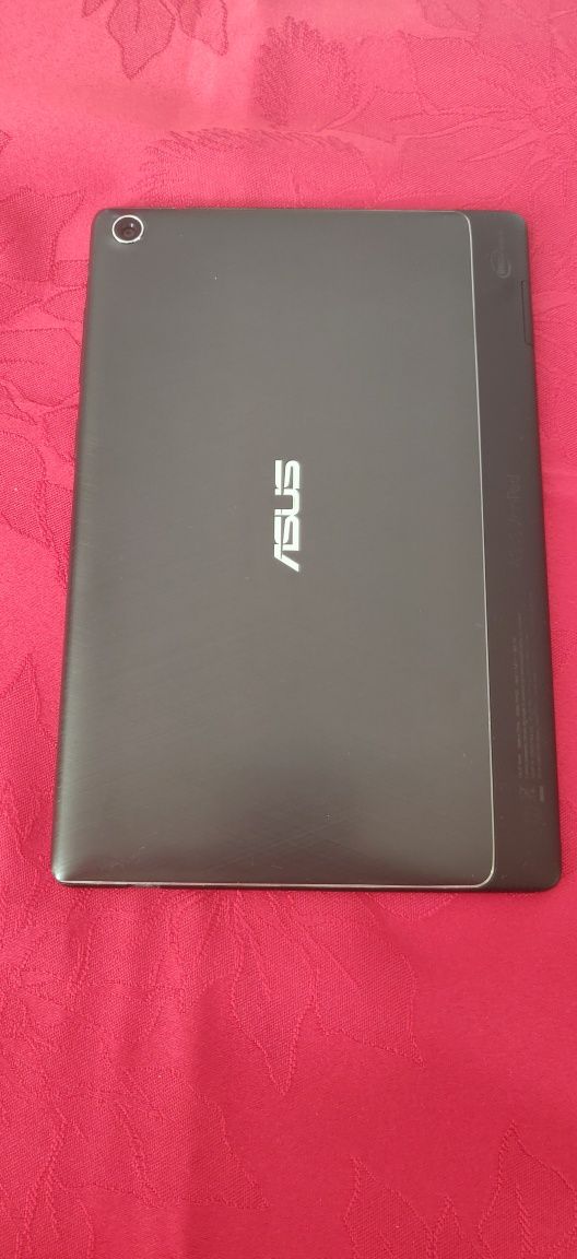 Tablet ASUS Z580CA excelente estado 2K DTS-HD