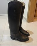 Botas de equitacao novos de pele tamanho 35