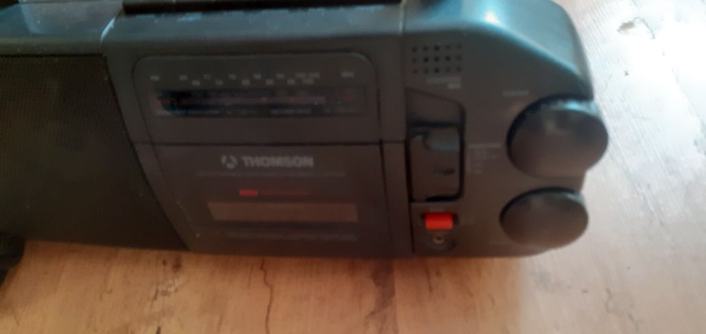 Radiomagnetofon Thompson