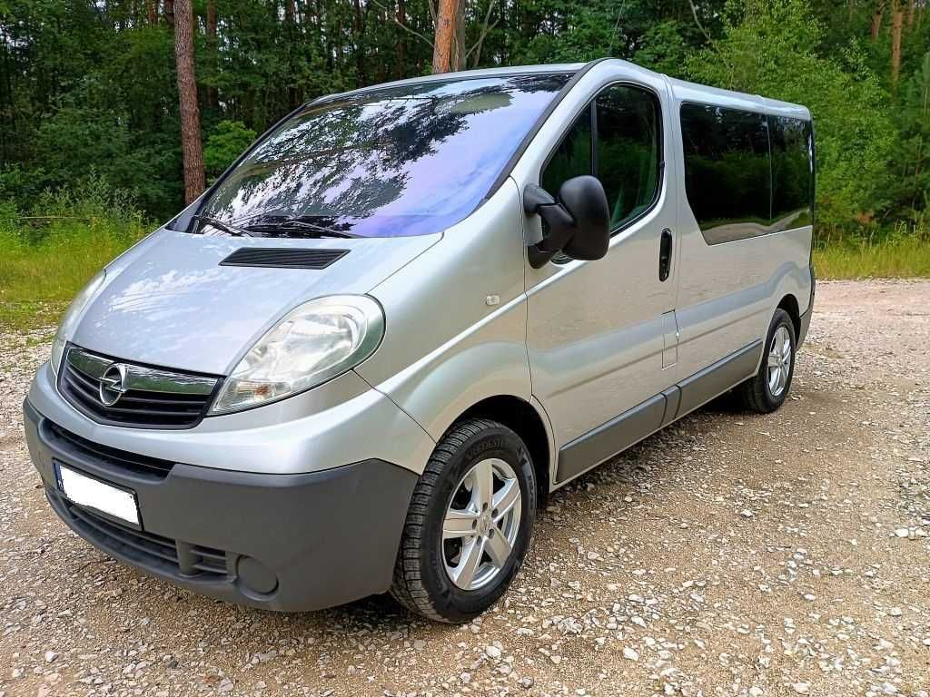 Vivaro 2,0 CDTI Klima 9- Osobowy Hak Skrzydełka EURO 5 Zarejestrowany