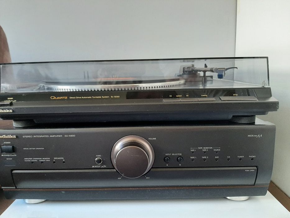 Gramofon Technics SL-QD22 Quartz