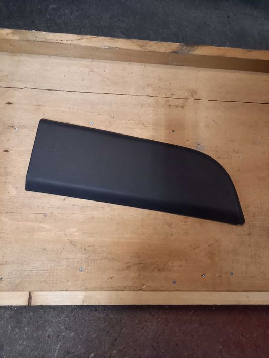 Listwa drzwi RENAULT MASTER III LIFT lewy przód