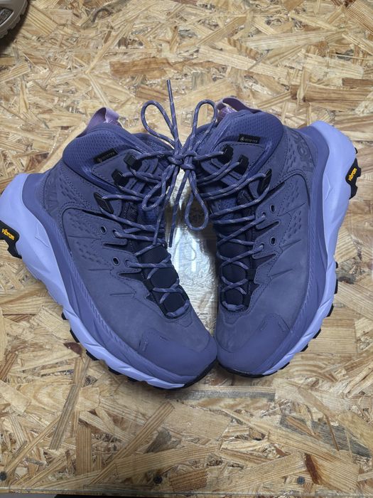 Жіночі Трекінгові кросівки для міста Hoka Kaha 2 Gore Tex