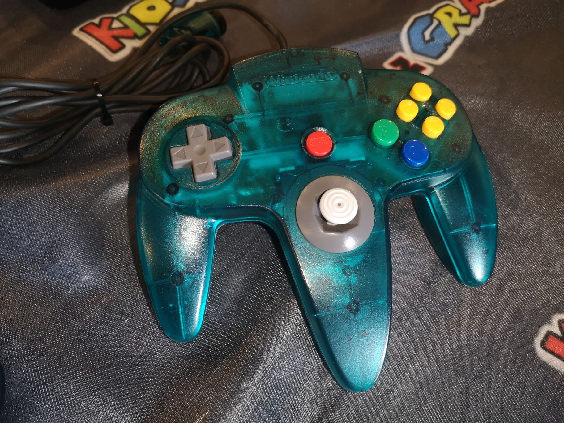 Konsola NINTENDO 64 PAL Ice Blue + kontroler  (jak nowa) sklep Ursus