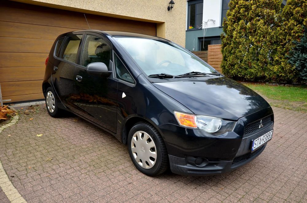 Mitsubishi Colt Mitsubishi Colt 1,1 Benzyna Oryginalny przebieg 5 drzwi Lift