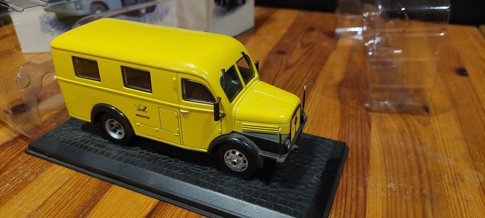 Model 1:43 IFA Horch H 3 A Atlas Collection