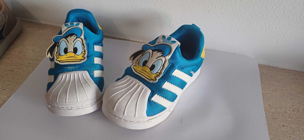 Conjunto de 10 pares de sapatilhas