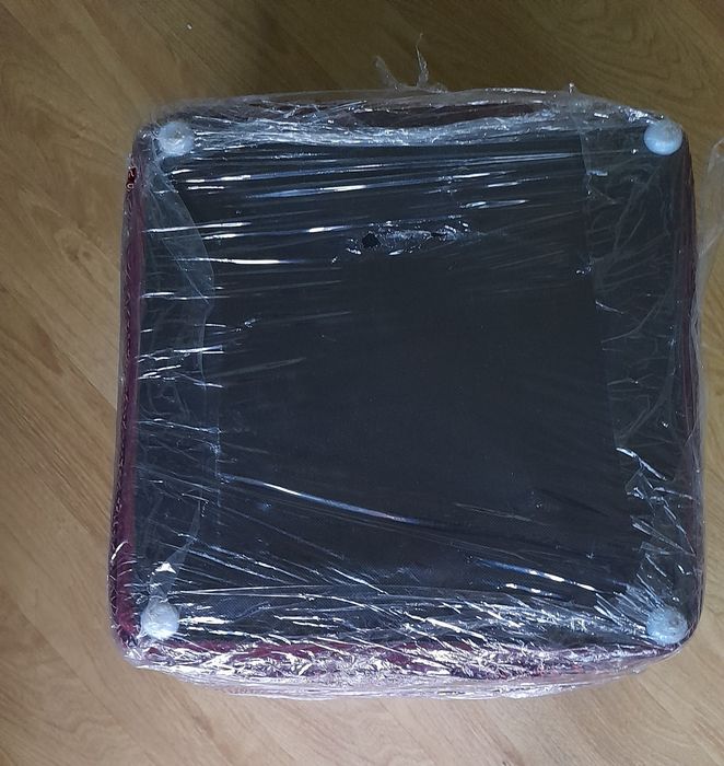 Pouf, ou repousa pés