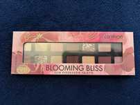 Paletka cieni do oczu Catrice Blooming Bliss