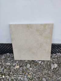 Płytka marmurowa Crema Marfil 39x39x2 szczotkowana