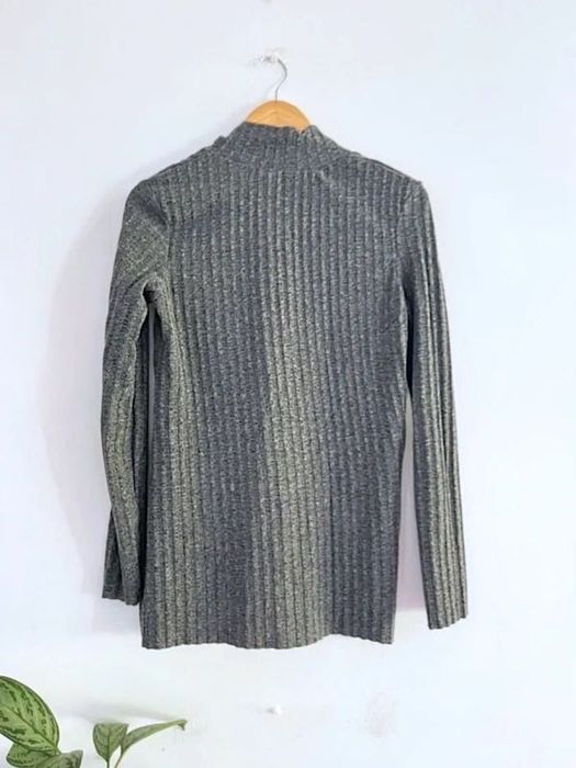 Camisola Canelada Bershka – Cinzento