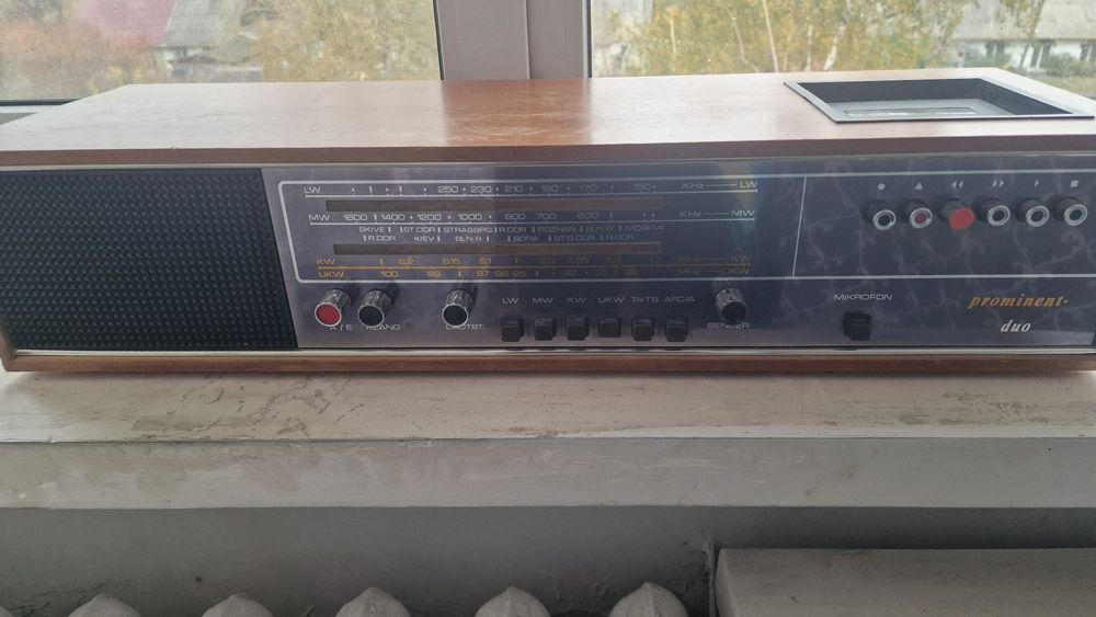 Радио и кассетник Prominent Duo 200