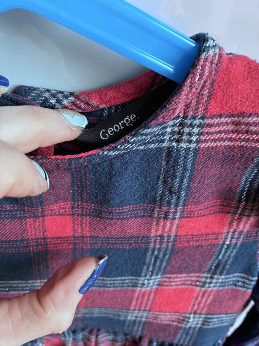 Sukienka w kratkę George 98