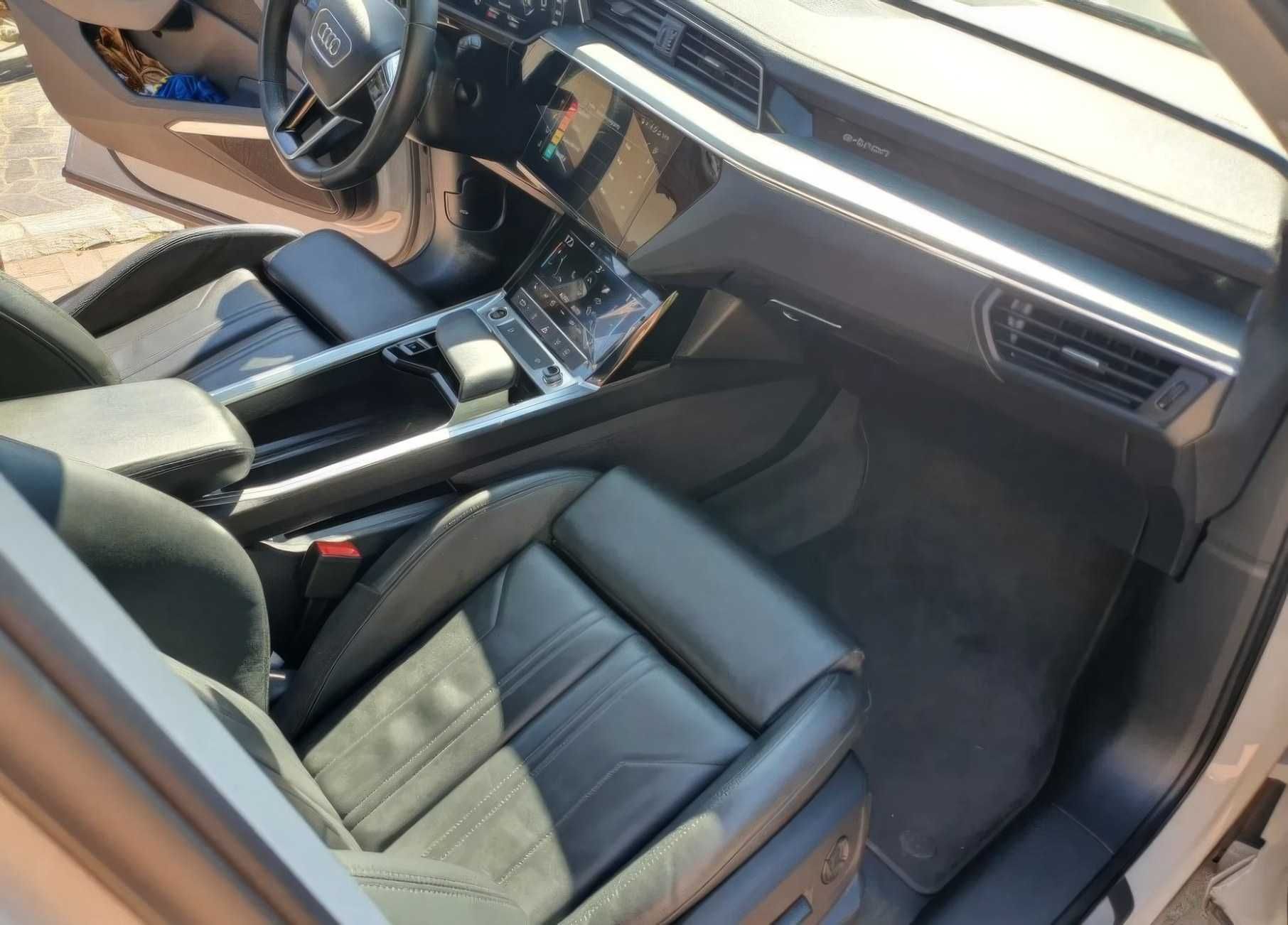 Audi e-tron 50 quattro  2021