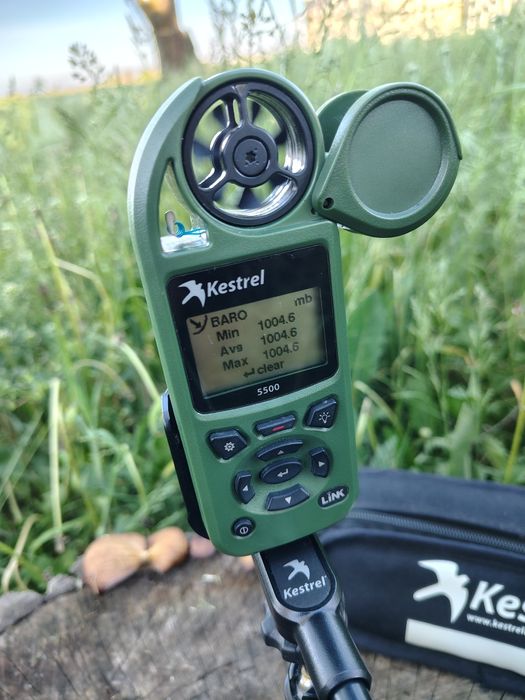 Kestrel 5500 метеостанція