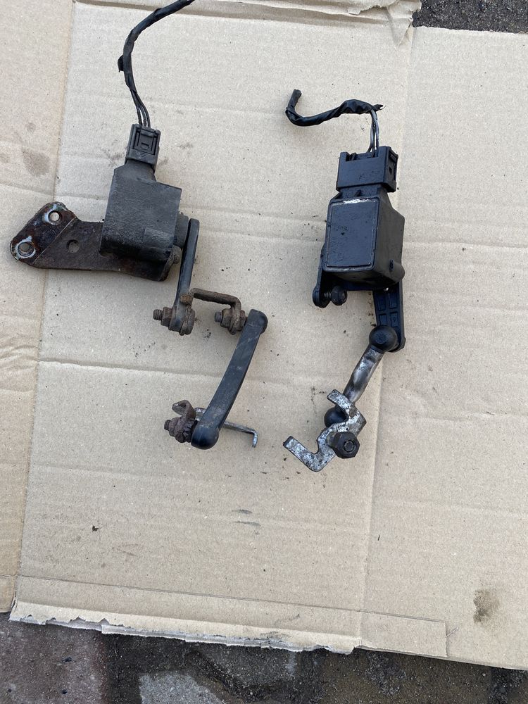Czujnik poziomowania lamp xenon xenonow bmw e46 e39 x3 x5 e60 przod ty