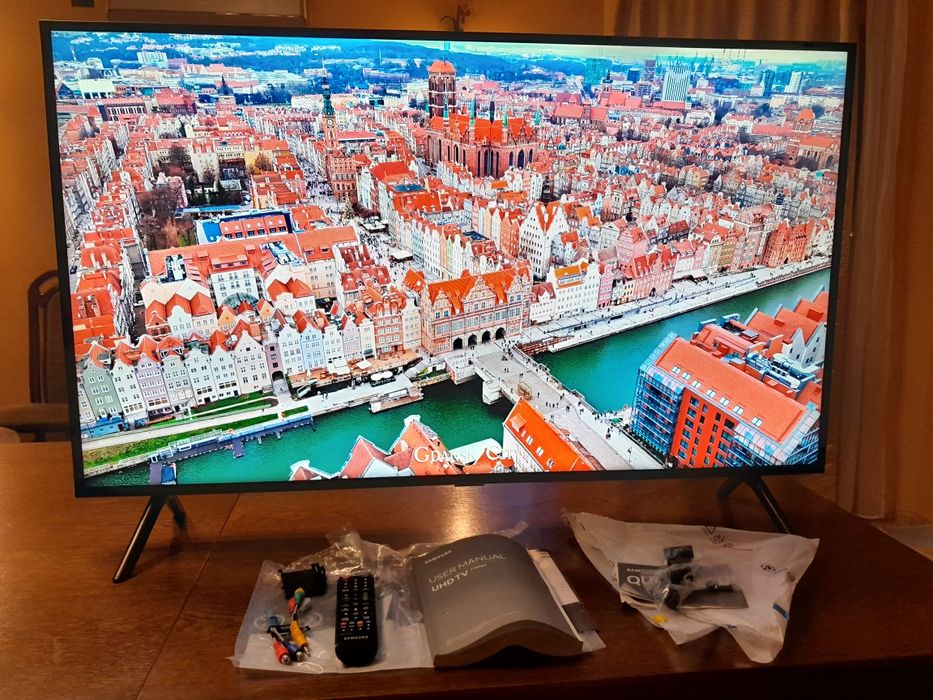 Samsung UE49NU7102K LED Smart 4K  DVB-T2/HEVC/H.265 WiFi  NETFLIX  You