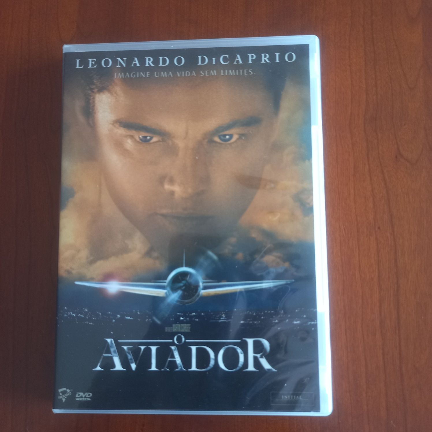 DVD  com muito pouco uso.