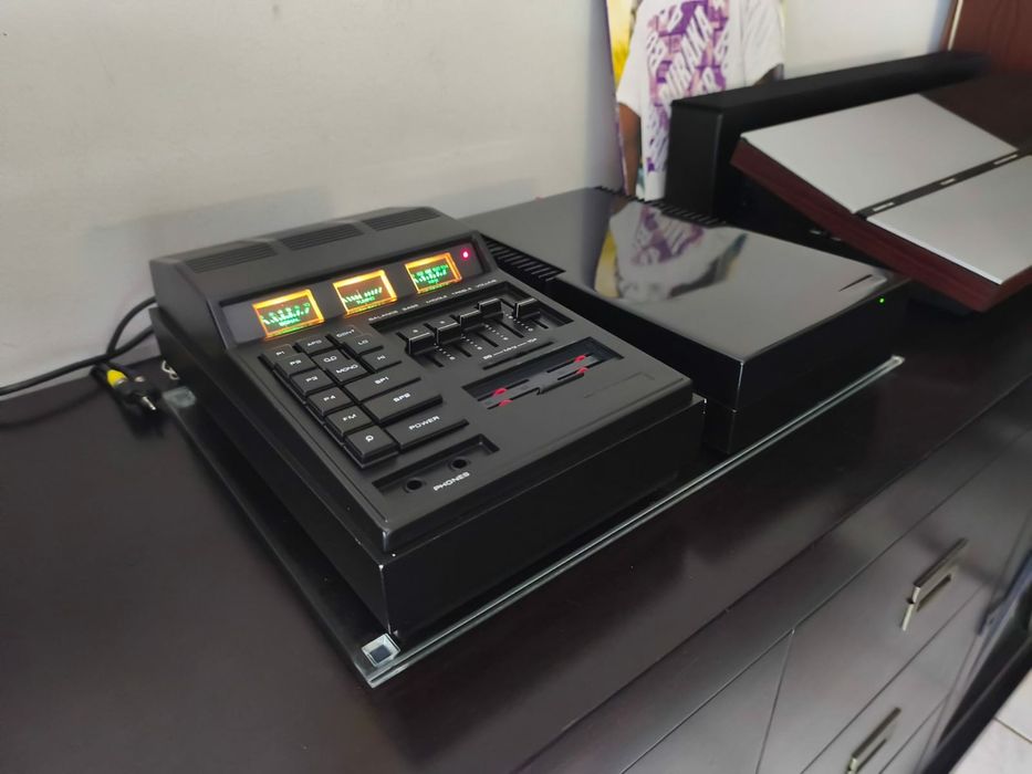 Amplificador Pré e Power Nytech