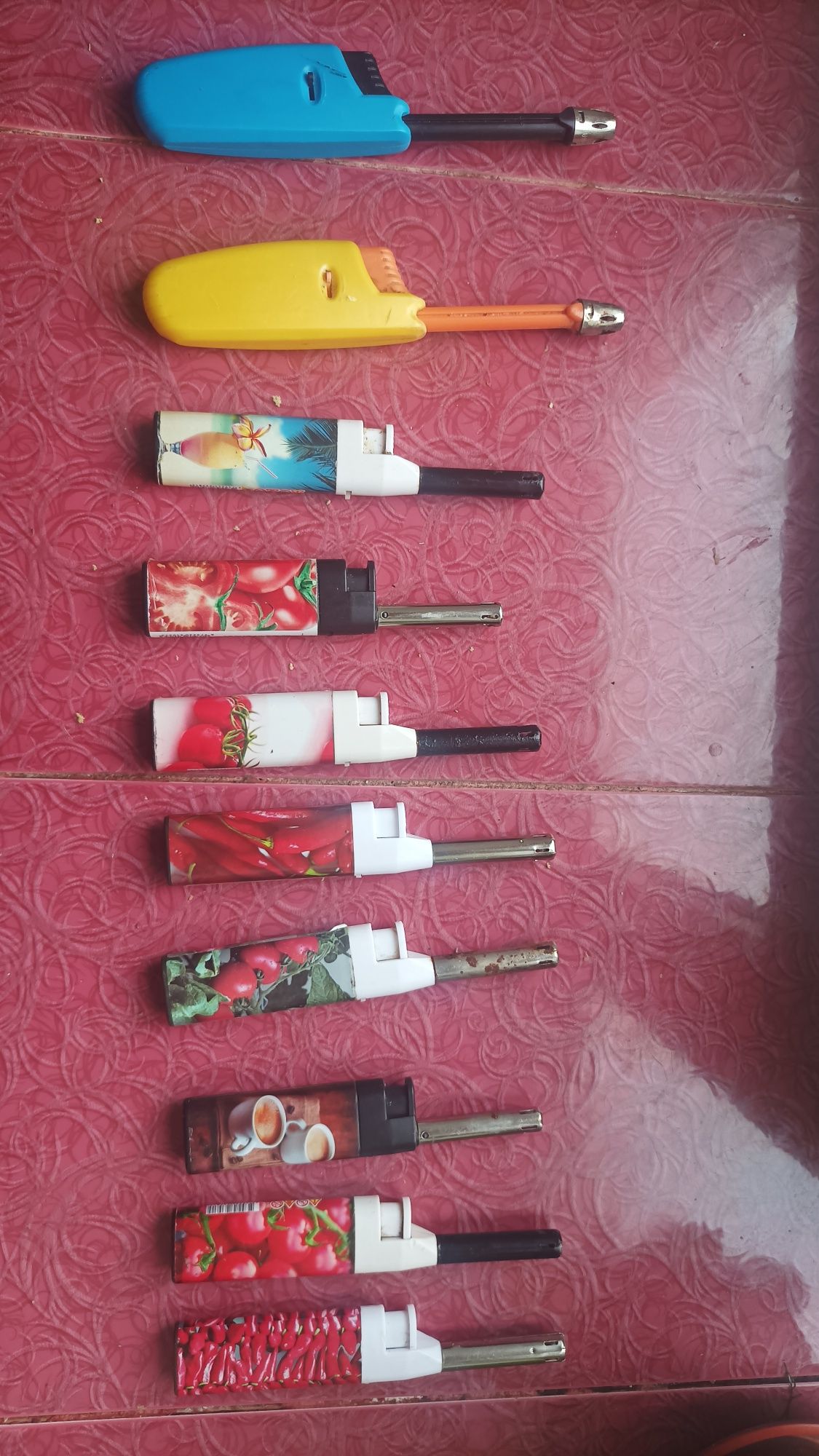 Продам газові запальнички/зажигалка/зажигалкі/