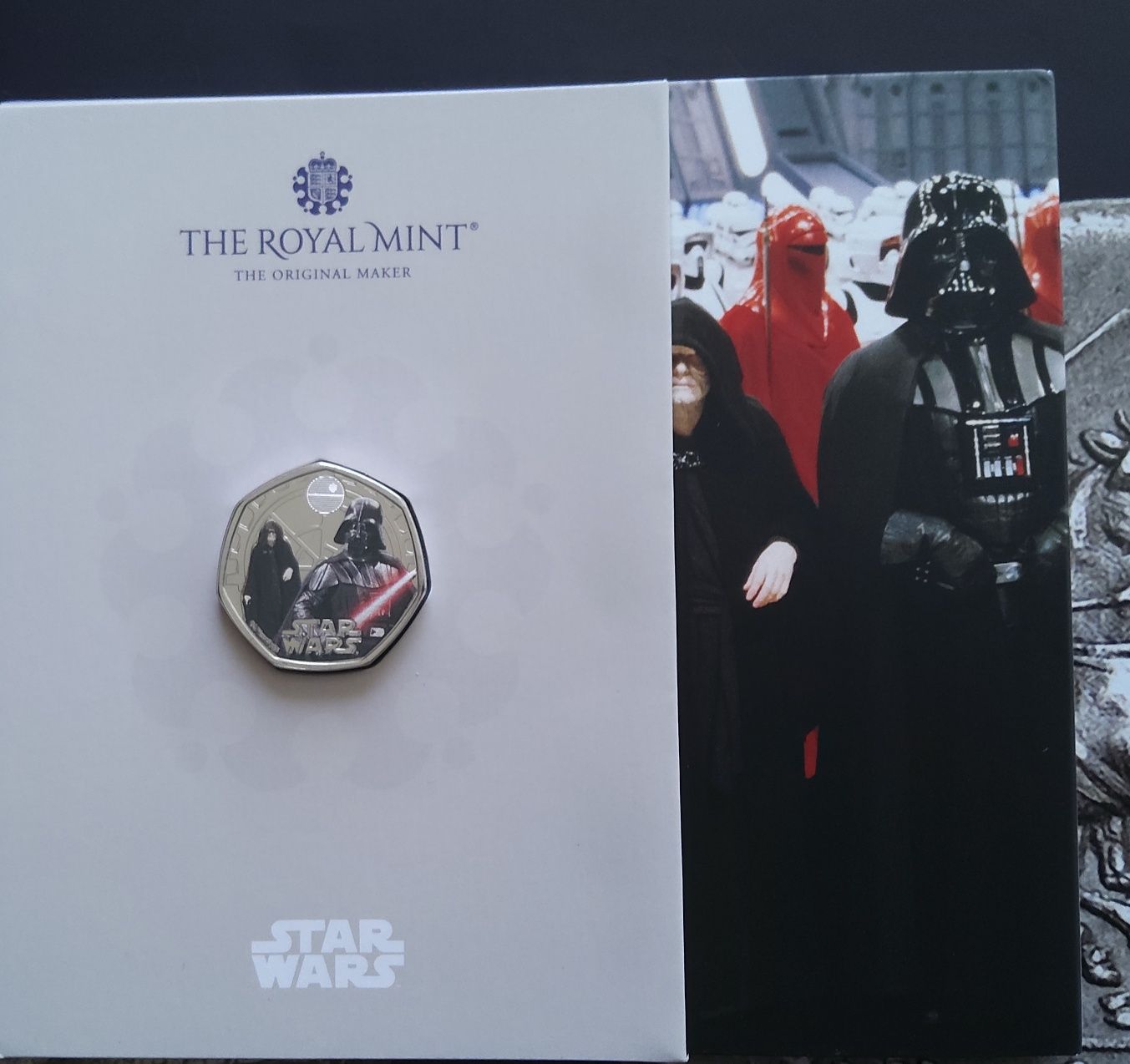 30424#United Kingdom Star Wars moeda 50 pence 2023 colorida
Preço: €