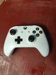 Kontroler Xbox one biały