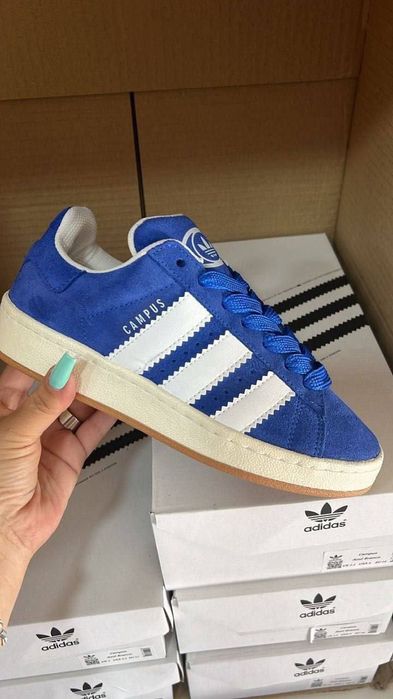 Sapatilhas adidas campus novas